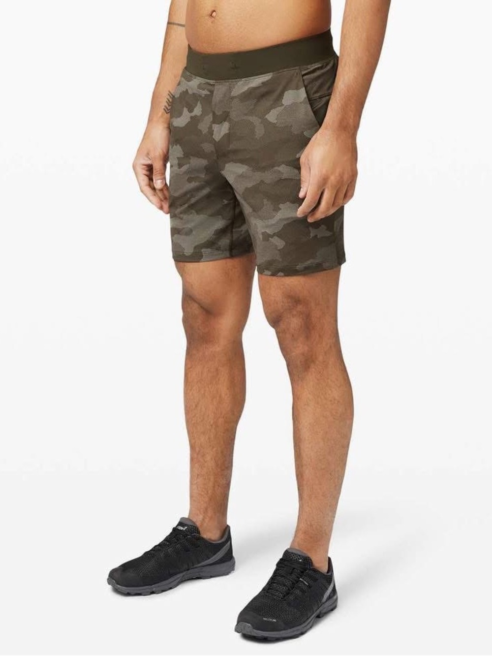 Lululemon Mens Camouflage T.H.E. Short 7" Mesh *Linerless